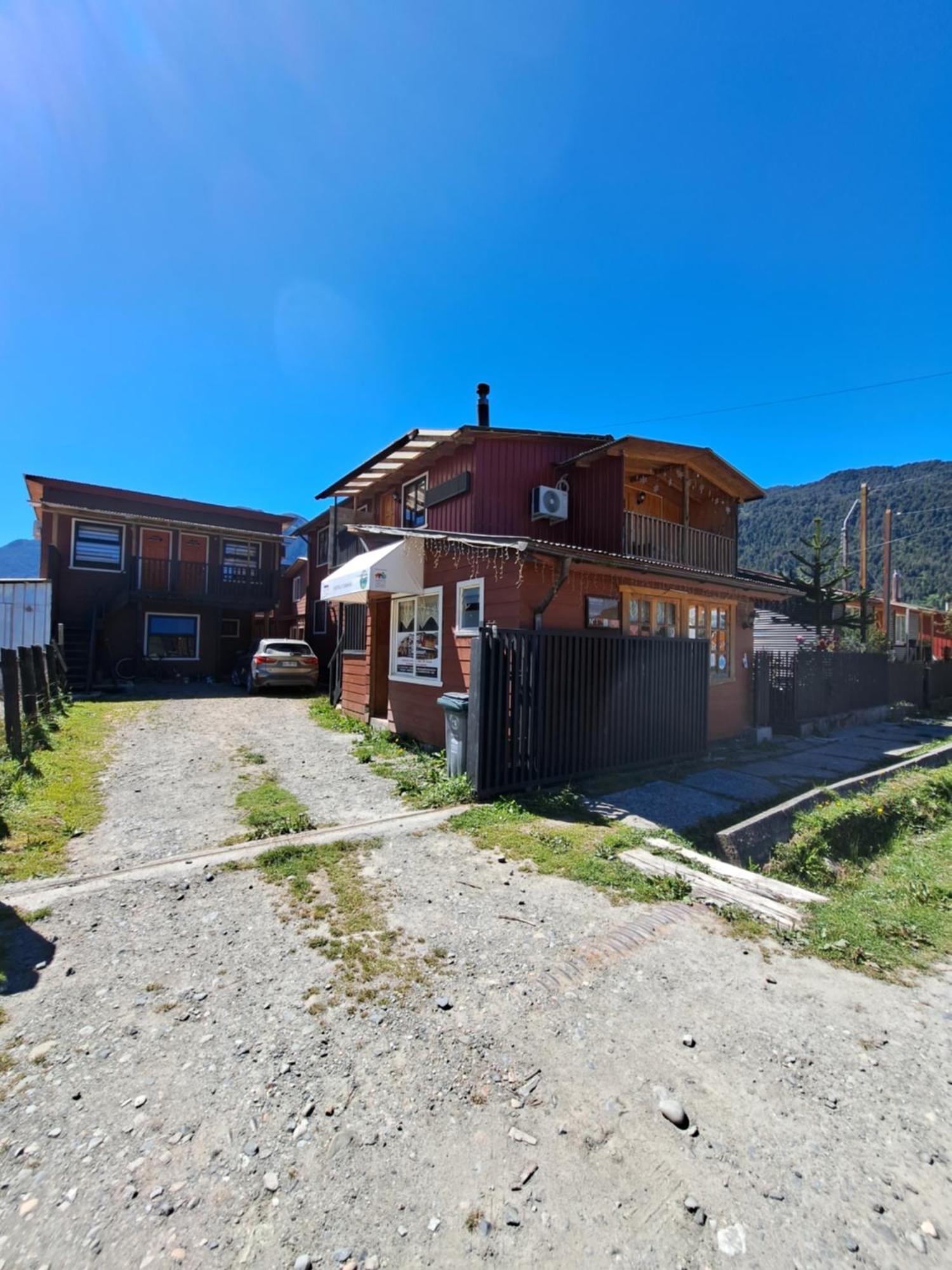 Hostal Robinson Puerto Puyuguapi Eksteriør bilde